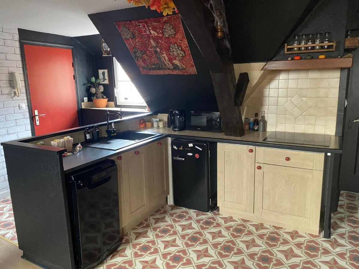 Le Gite Du Sorcier 89 Avallon Exterior foto
